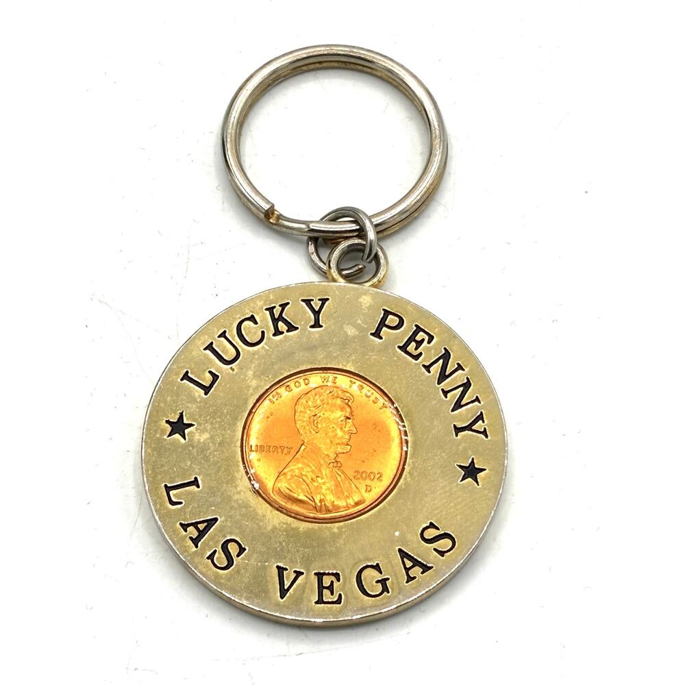 Las Vegas Lucky Penny Keychain 2002 Lincoln Cent Souvenir Gold Tone Metal